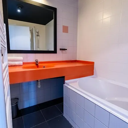 Apart-hotel Cowool Lille D'ascq - Ex Olivarius 3*