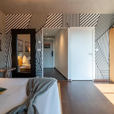 Cowool Lille D'ascq - Ex Olivarius Apartahotel