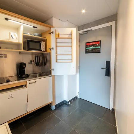 Cowool Lille D'ascq - Ex Olivarius Apartahotel 3*