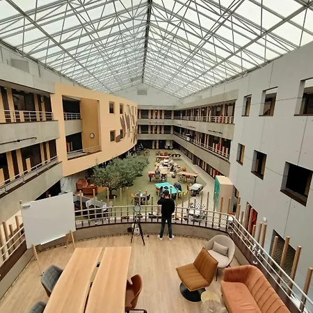 Apartahotel Cowool Lille D'ascq - Ex Olivarius 3*